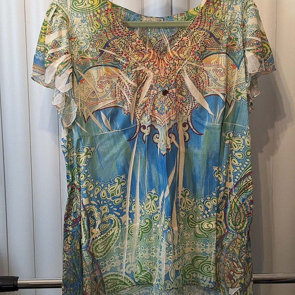Ladies Top, Bohemian style, tie dye, size 2X (fits more like XL or 1X)